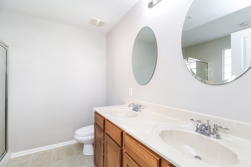 2,745/Mo, 5721 Verrazano Dr Waxhaw, NC 28173 Main Bathroom View