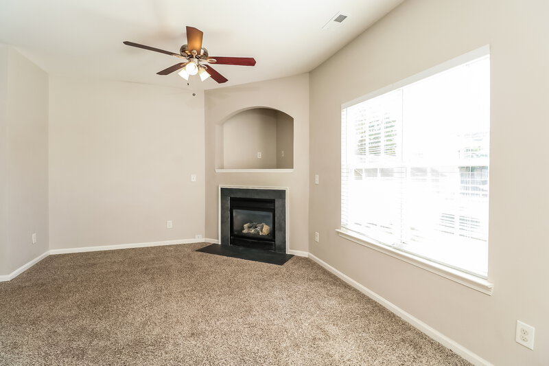 1,900/Mo, 9240 Ducati Ln Cornelius, NC 28031 Living Room View