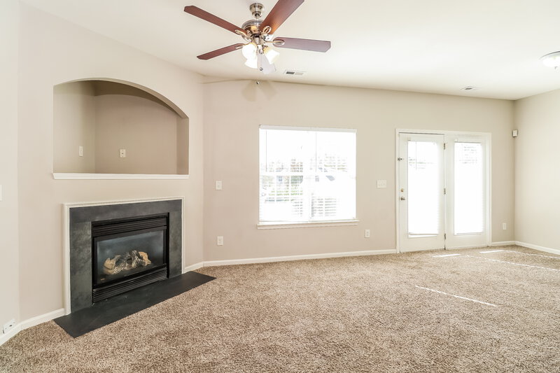 1,900/Mo, 9240 Ducati Ln Cornelius, NC 28031 Living Room View 2