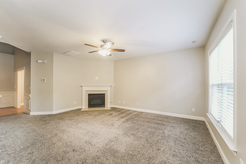 2,810/Mo, 8220 Sunset Hill Rd Waxhaw, NC 28173 Living Room View