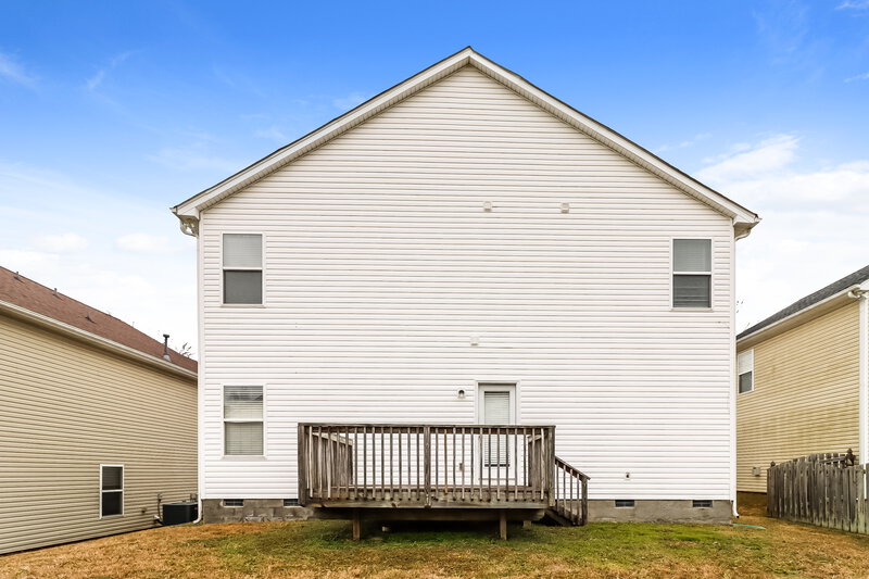 2,130/Mo, 1427 Ladora Dr Charlotte, NC 28262 Rear View 2