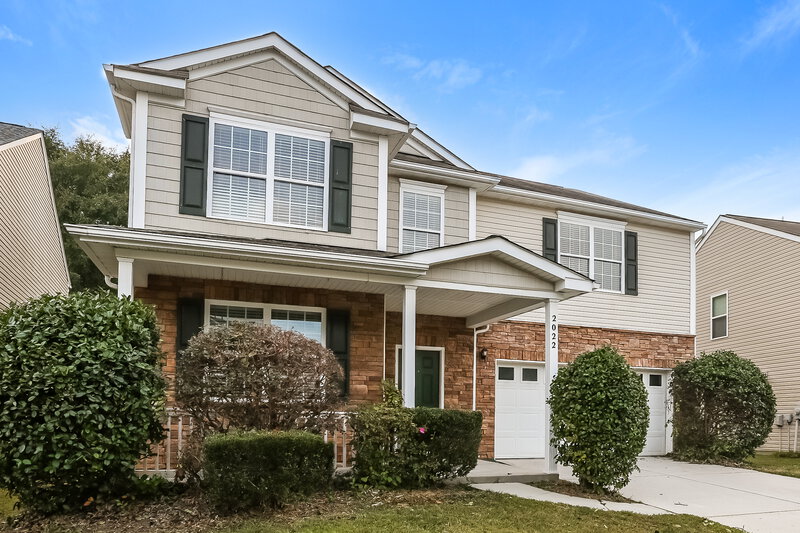 2,310/Mo, 2022 Savannah Hills Dr Matthews, NC 28105 Front View