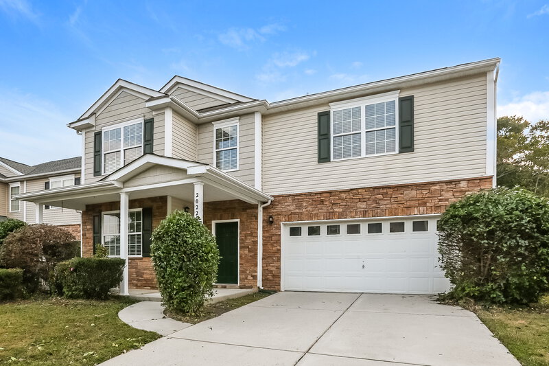2,310/Mo, 2022 Savannah Hills Dr Matthews, NC 28105 Front View 2