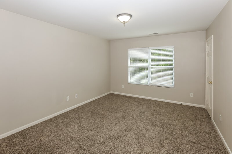 2,310/Mo, 2022 Savannah Hills Dr Matthews, NC 28105 Bedroom View