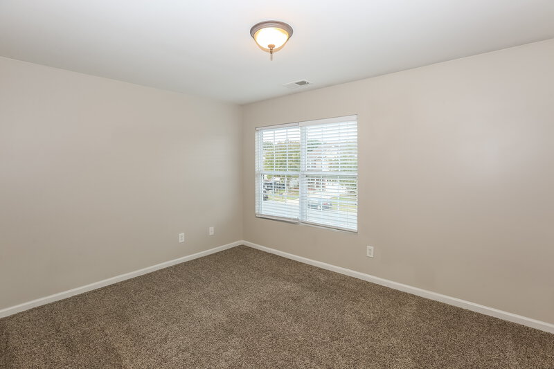 2,310/Mo, 2022 Savannah Hills Dr Matthews, NC 28105 Bedroom View 2