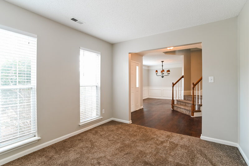 2,275/Mo, 14306 Southbridge Forest Dr Charlotte, NC 28273 Office View