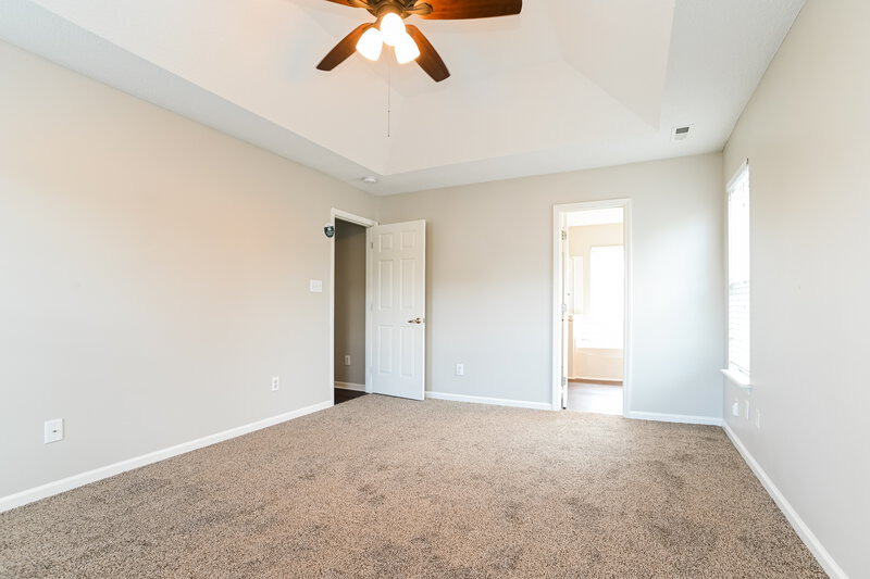 2,275/Mo, 14306 Southbridge Forest Dr Charlotte, NC 28273 Main Bedroom View 2