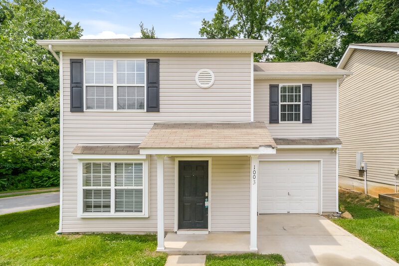 2,450/Mo, 1003 Korp Rd Charlotte, NC 28216 External View