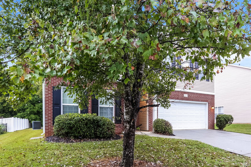 2,230/Mo, 5015 Abode Lilly Ln Charlotte, NC 28227 Front View