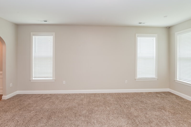2,540/Mo, 19002 Coachmans Trce Cornelius, NC 28031 Living Room View