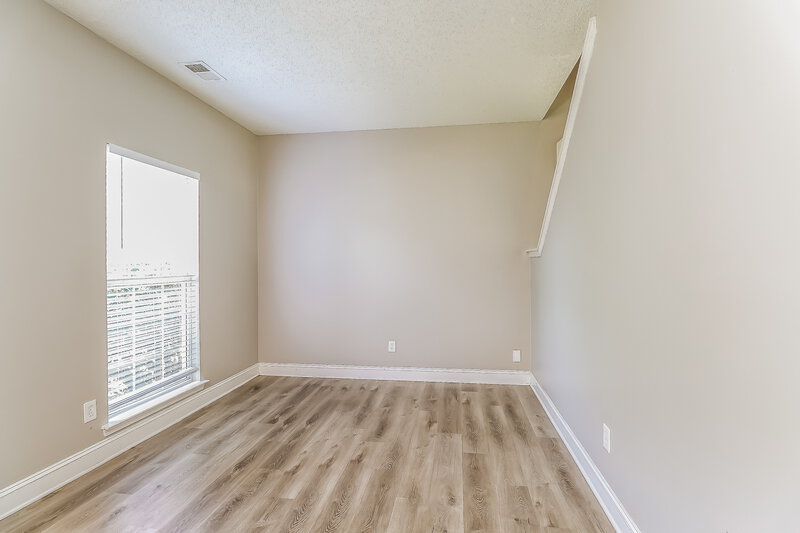 2,275/Mo, 1712 Silverberry Ct Charlotte, NC 28214 Living Room View