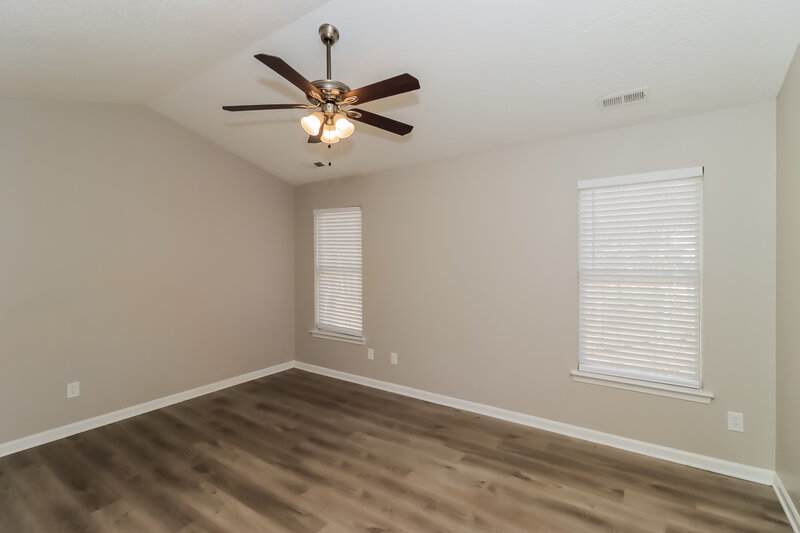 2,265/Mo, 1712 Silverberry Ct Charlotte, NC 28214 Main Bedroom View