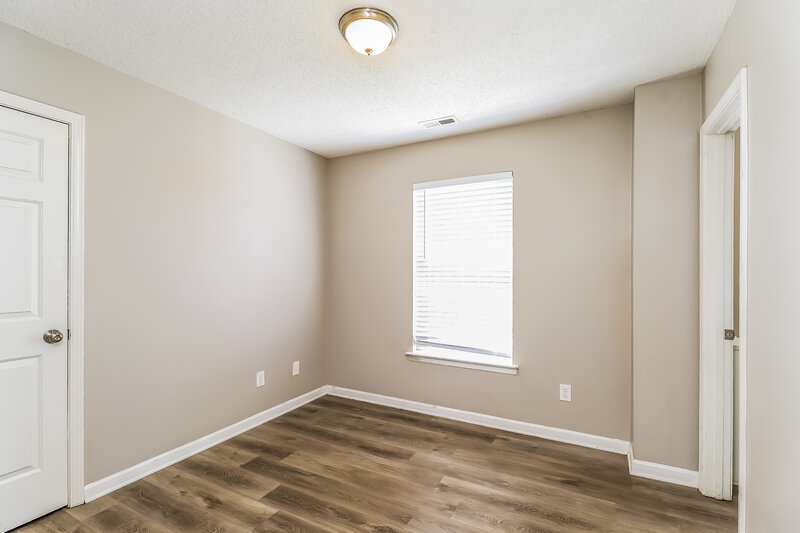 2,275/Mo, 1712 Silverberry Ct Charlotte, NC 28214 Bedroom View