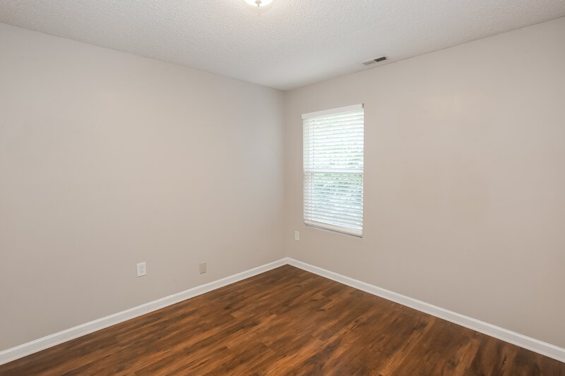 1,880/Mo, 13618 Riding Hill Ave Charlotte, NC 28213 Bedroom View