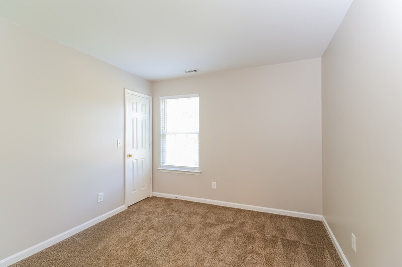 2,185/Mo, 4603 Keeneland Ln Charlotte, NC 28216 Bedroom View