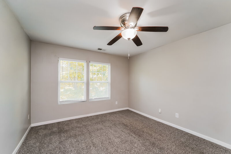1,870/Mo, 1040 Joselynn Dr Gastonia, NC 28054 Main Bedroom View 2