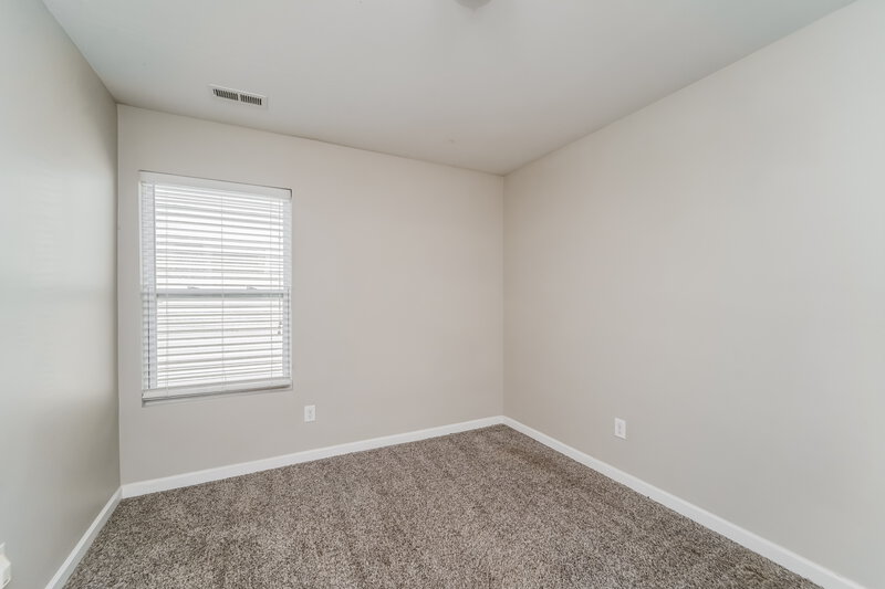 1,870/Mo, 1040 Joselynn Dr Gastonia, NC 28054 Bedroom View