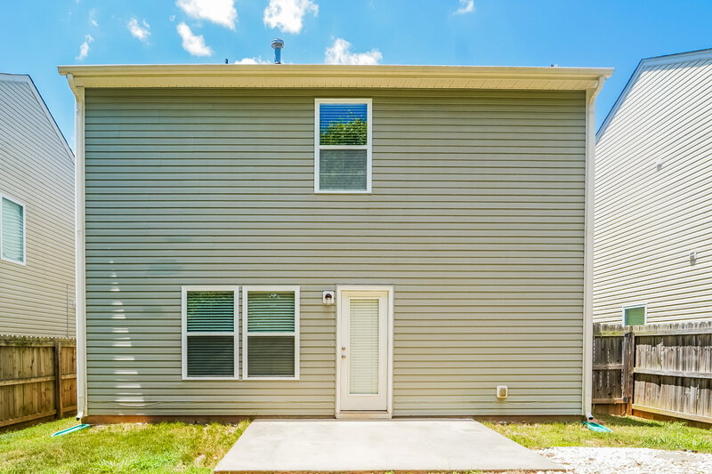 1,870/Mo, 1040 Joselynn Dr Gastonia, NC 28054 Rear View