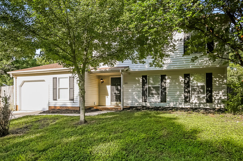 1,855/Mo, 11401 Leadenhall Ln Charlotte, NC 28262 Front View 2