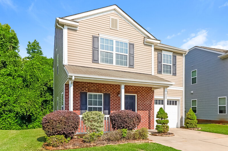 1,815/Mo, 1053 Willow Wind Dr Gastonia, NC 28054 Front View 2