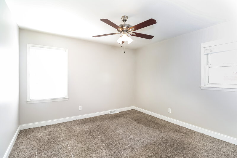 1,600/Mo, 5344 Evanshire Dr Charlotte, NC 28216 Bedroom View