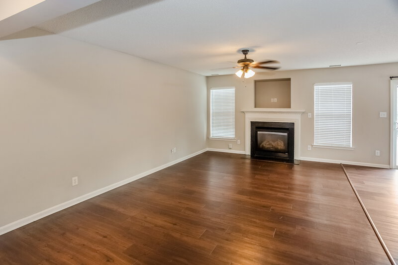 2,310/Mo, 10319 Gold Pan Rd Charlotte, NC 28215 Misc View 3