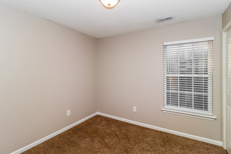 1,855/Mo, 4615 Sahalee Ln Charlotte, NC 28216 Bedroom View