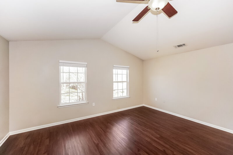 2,030/Mo, 1418 River Run Rd Lowell, NC 28098 Main Bedroom View