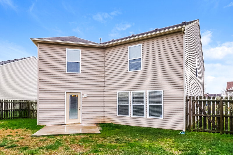 1,975/Mo, 108 Bennett Trail Dr Mount Holly, NC 28120 Rear View