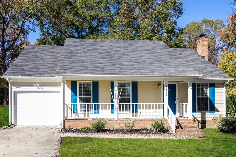 2,580/Mo, 10734 Spruce Mountain Rd Charlotte, NC 28214 External View