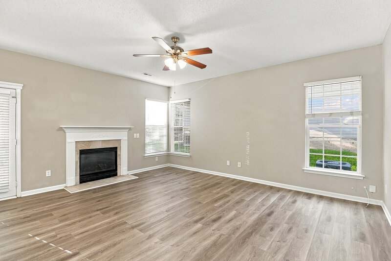 2,405/Mo, 4521 Hyperion Ct Charlotte, NC 28216 Family Room View 2