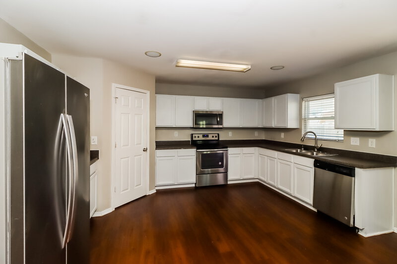 3,050/Mo, 941 Silverberry St Gastonia, NC 28054 Kitchen View