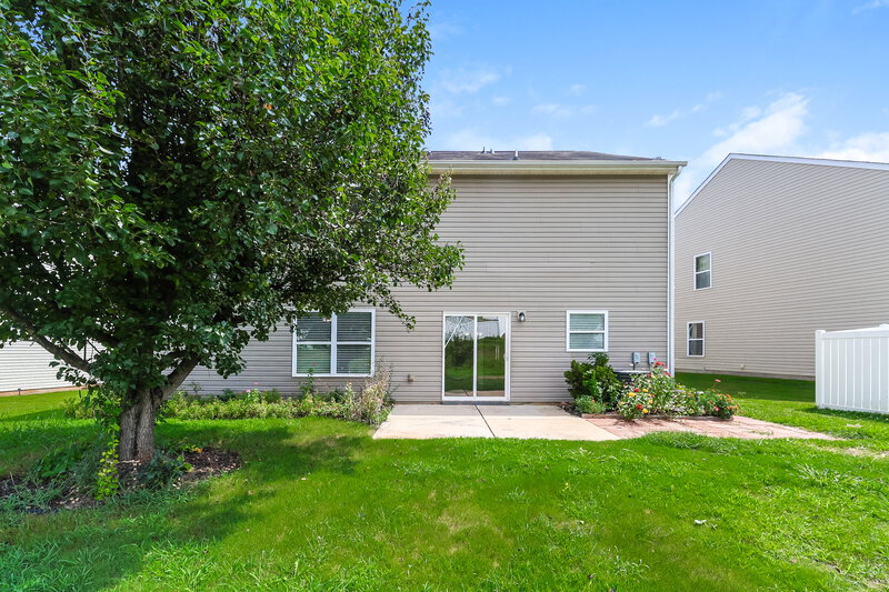 2,220/Mo, 941 Silverberry St Gastonia, NC 28054 Rear View