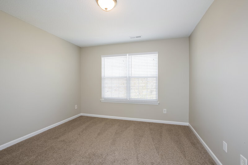 2,085/Mo, 4407 Staffordshire Ln Charlotte, NC 28213 Bedroom View