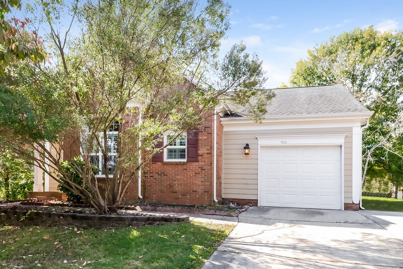 1,770/Mo, 9906 Ashley Farm Dr Matthews, NC 28105 Front View