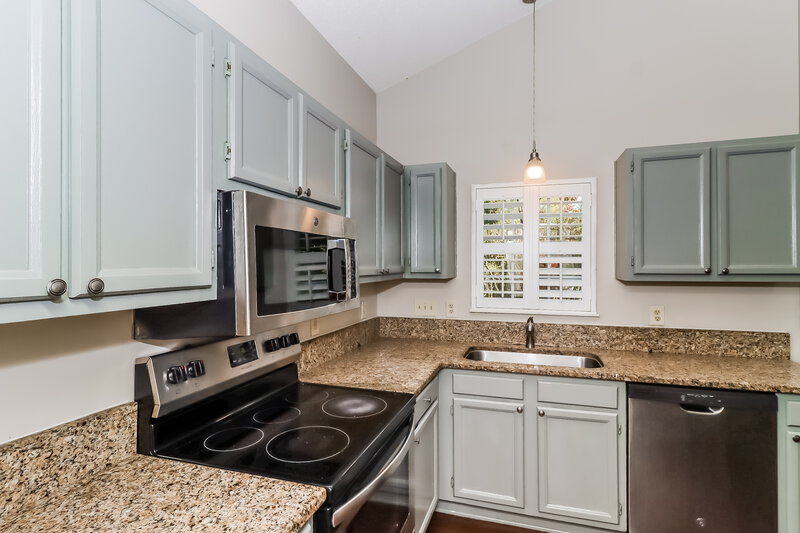 1,770/Mo, 9906 Ashley Farm Dr Matthews, NC 28105 Kitchen View