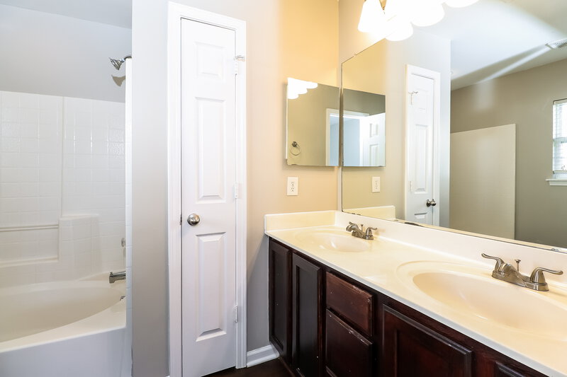 1,945/Mo, 2619 Rozzelles Landing Dr Charlotte, NC 28214 Misc View 10