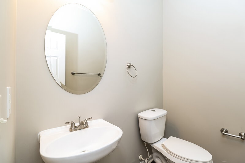 1,945/Mo, 2619 Rozzelles Landing Dr Charlotte, NC 28214 Misc View 13