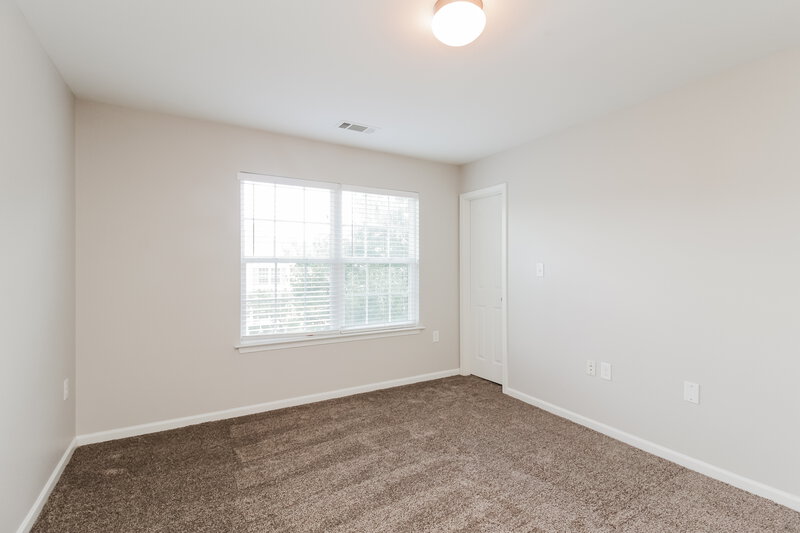 1,815/Mo, 1220 Chaser Ridge Ct Charlotte, NC 28216 Bedroom View