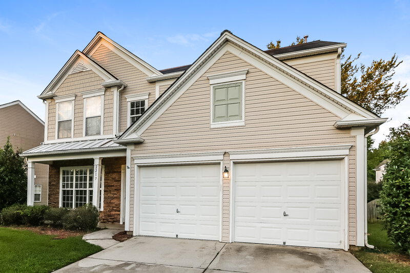 1,965/Mo, 2217 Arbor Vista Dr Charlotte, NC 28262 Front View