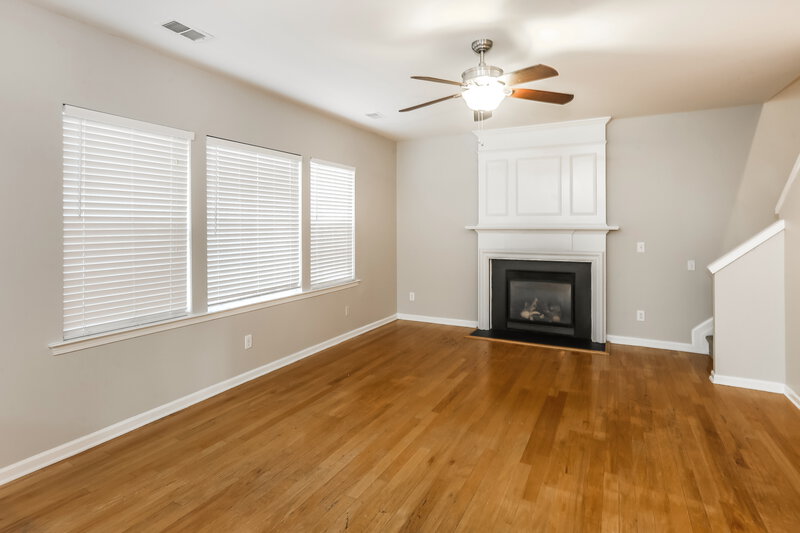 1,965/Mo, 2217 Arbor Vista Dr Charlotte, NC 28262 Living Room View