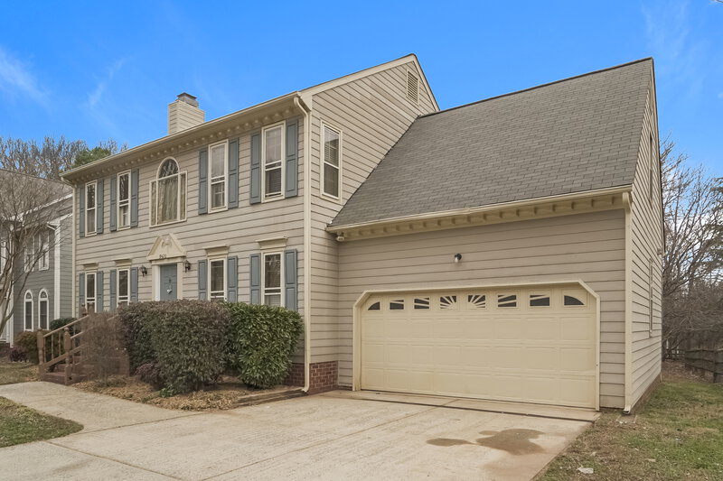 2,140/Mo, 9426 Harris Glen Dr Charlotte, NC 28269 Front View