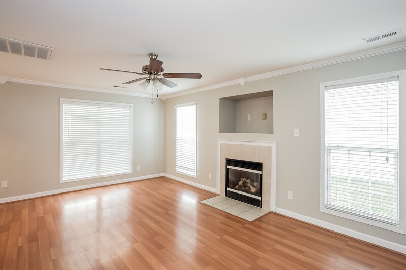 2,215/Mo, 1440 Standish Dr Monroe, NC 28110 Living Room View 2