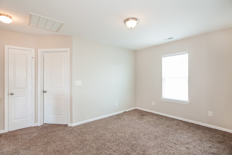 1,735/Mo, 2913 Westbury Ct Dallas, NC 28034 Bedroom View 4