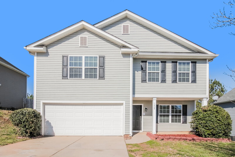 3,050/Mo, 1425 River Run Rd Lowell, NC 28098 External View