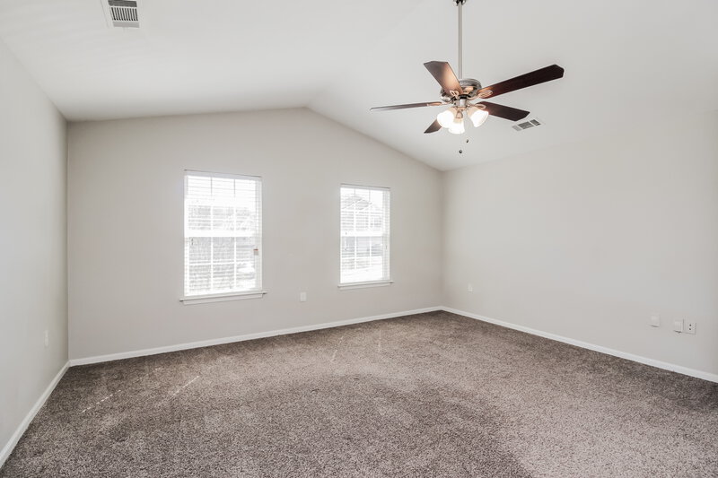 3,050/Mo, 1425 River Run Rd Lowell, NC 28098 Main Bedroom View 2