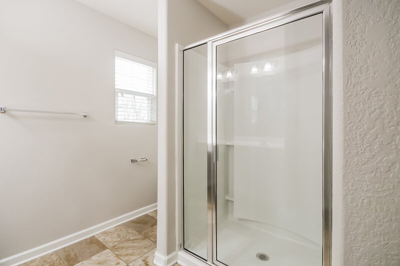 1,805/Mo, 2132 Boulder Ct Gastonia, NC 28054 Main Bathroom View 2