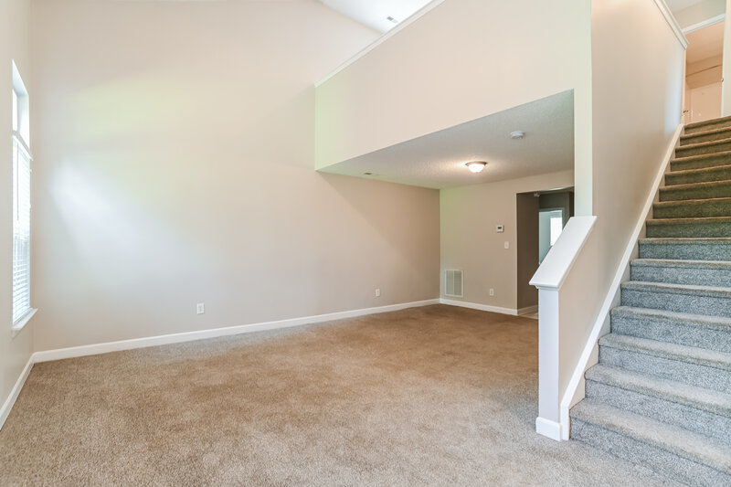 1,840/Mo, 604 Overlook Rd Lowell, NC 28098 Living Room View
