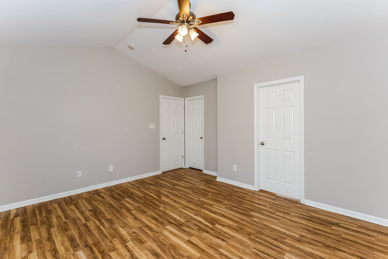 2,130/Mo, 3907 Planters Watch Dr Charlotte, NC 28278 Master Bedroom View 2
