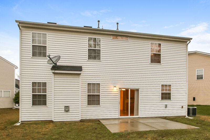 2,165/Mo, 4004 Houldsworth Dr Charlotte, NC 28213 Misc View 13